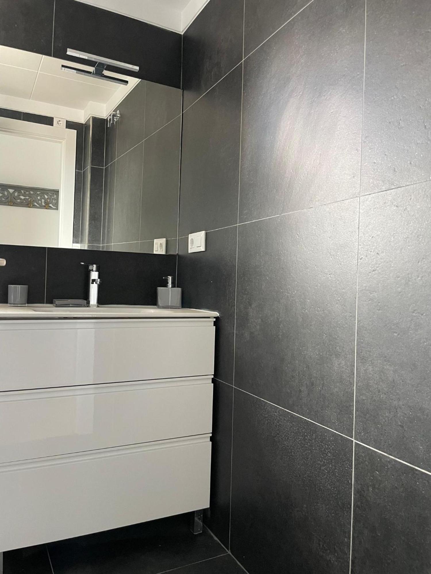 Apartamento Thalassa Frente Al Mar En *